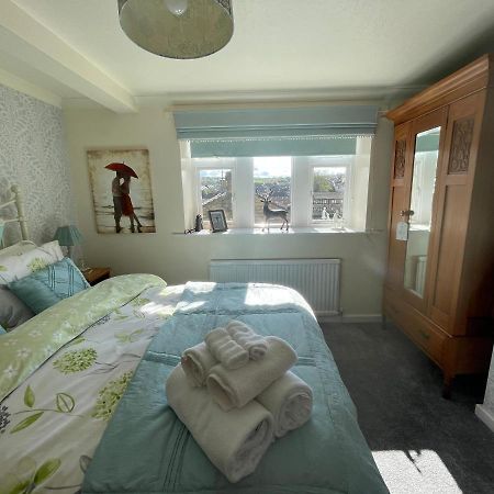 Cute And Cosy 2 Bed Cottage Honley Exterior photo