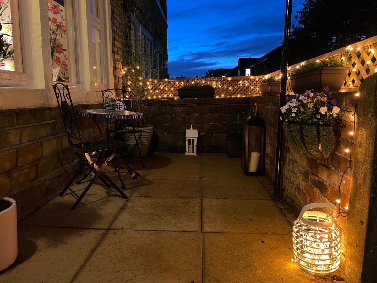 Cute And Cosy 2 Bed Cottage Honley Exterior photo